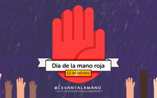 ¡Levantemos nuestra mano roja!