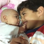 Los hijos de Beatriz Londoño en esta bella foto!
